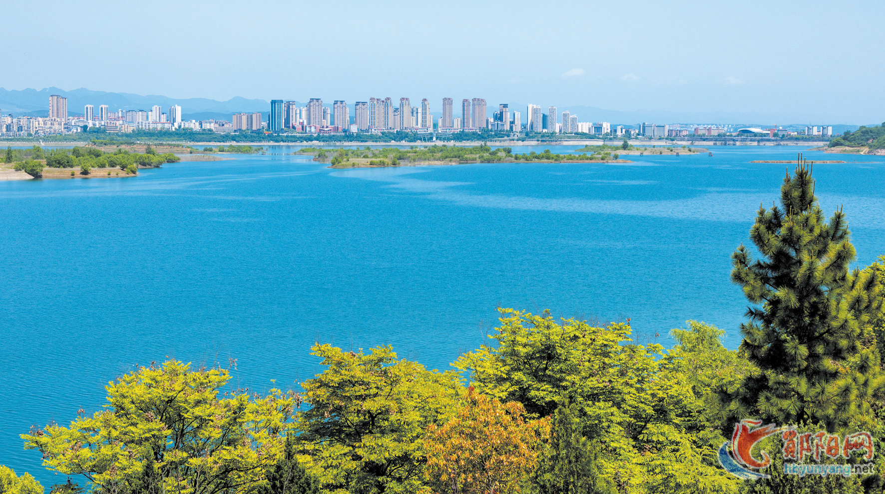 郧阳区：城兴景美 山水宜居